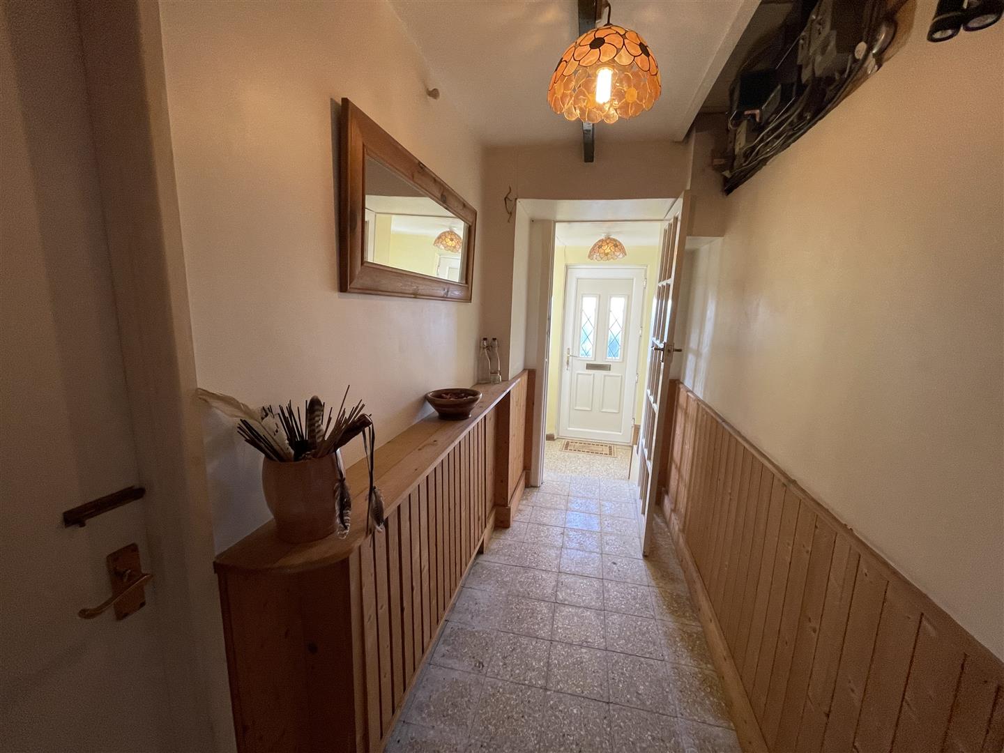 ANOTHER ROOM ASPECT